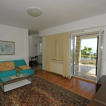 Kisic 3 Mit Herrlichem Meerblick By Interhome *