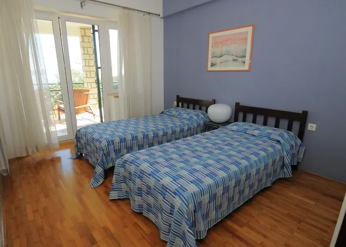 Kisic 3 Mit Herrlichem Meerblick By Interhome *
